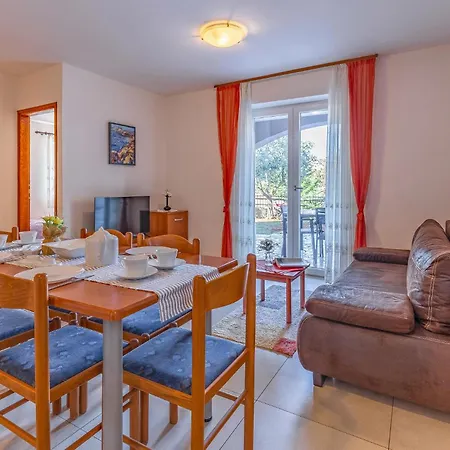 Cozy In With Wifi Apartamento Medulin