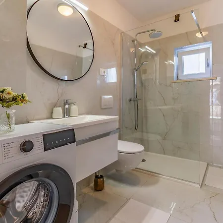 Cozy In With Kitchen *